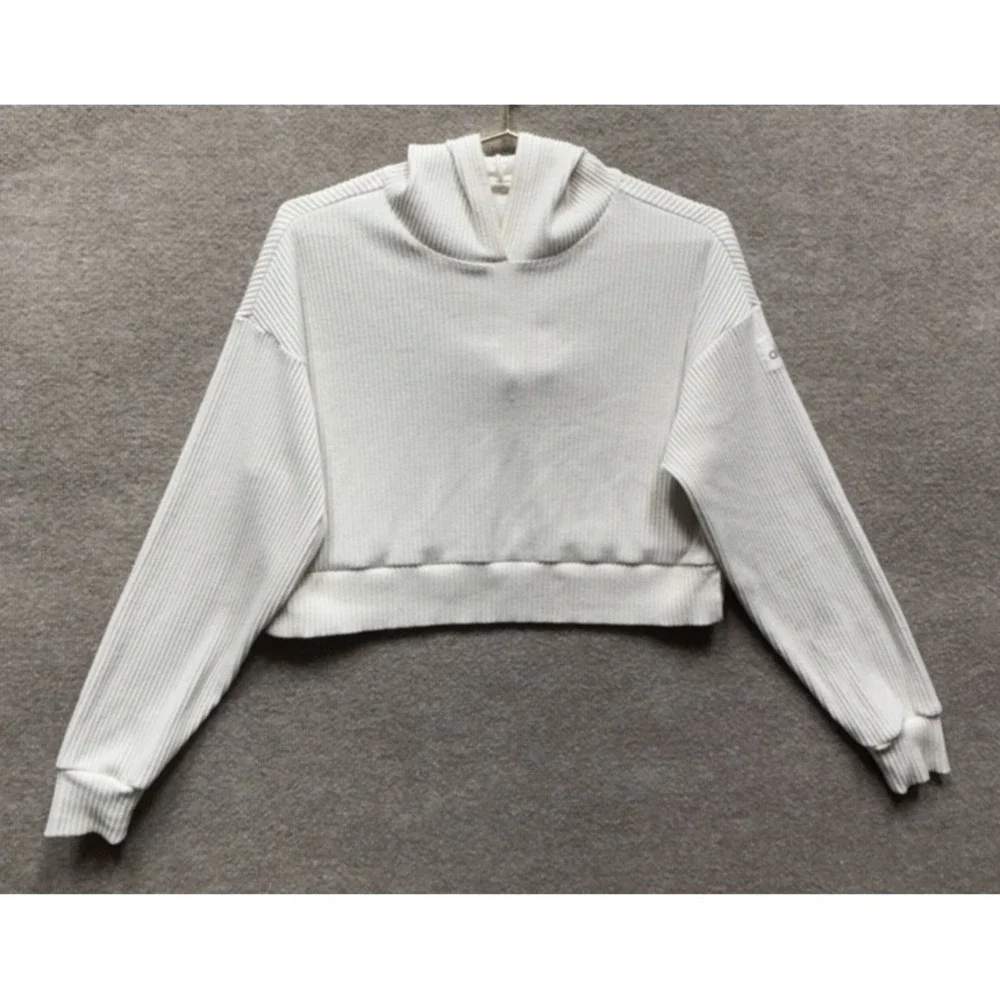 Alo‎ Yoga Size S Muse Hoodie Beige Bone Cropped Ribbed Knit Stretch Workout Gym